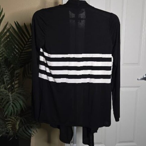 NWT Forever 21 sz medium open front black / white cardigan - Picture 2 of 3